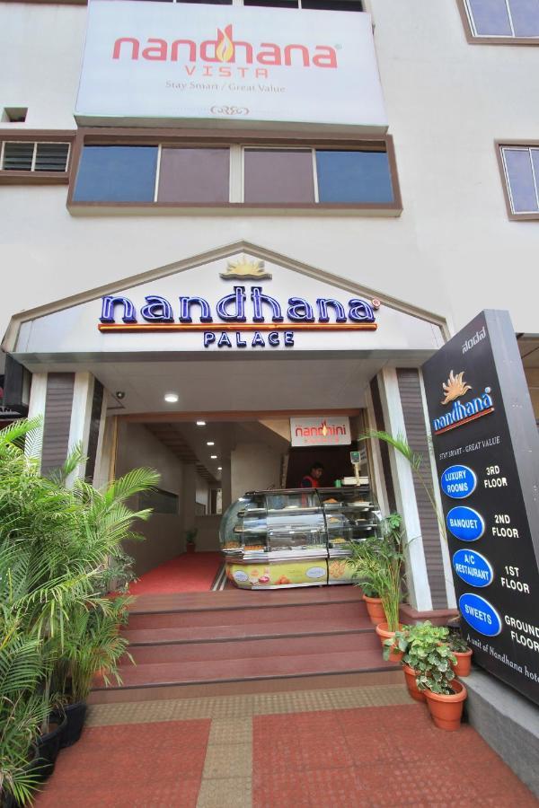 Hotel Octave La Sara Vista à Bangalore Extérieur photo