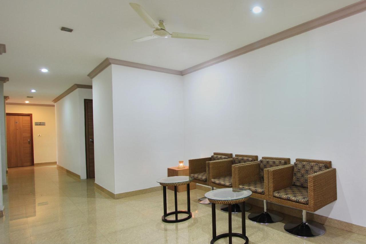 Hotel Octave La Sara Vista à Bangalore Extérieur photo