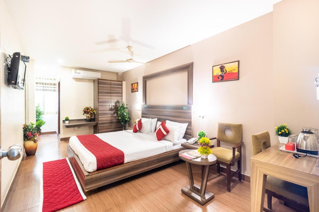Hotel Octave La Sara Vista à Bangalore Extérieur photo