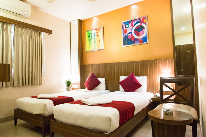 Hotel Octave La Sara Vista à Bangalore Extérieur photo